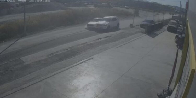 Fuoristrada me shpejtësi skëterrë përplas Benz-in te “Ura e Kasharit” kashar 750x375 1