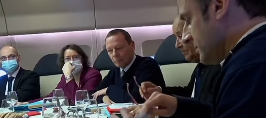 macrom putin
