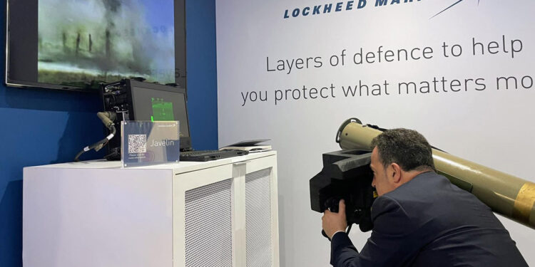 “Sistemi i integruar i vëzhgimit të hapësirës ajrore e detare”/ Peleshi takime me përfaqësues të kompanive “Lockheed Martin” e “Airbus Helicopters” peleshi 1 1 750x375 1