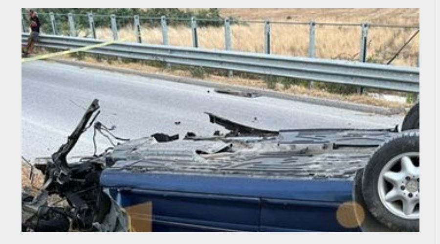 Aksidenti tragjik në Vlorë i merr jetën 6-vjeçarin, prindërit dhe motra dërgohen në spital Capture 114