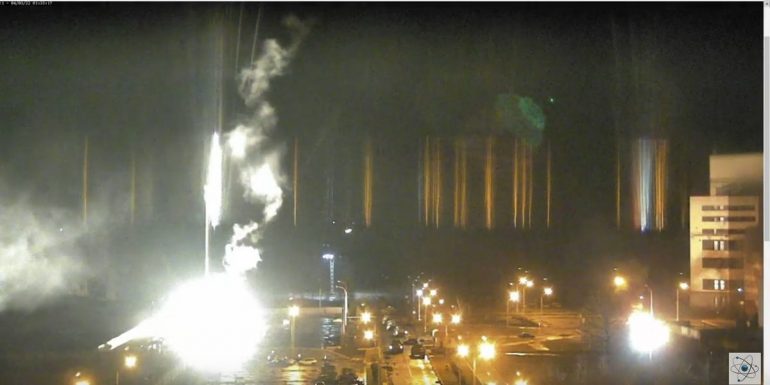 Të paktën tre të vrarë nga bombardimet ruse pranë termocentralit të Zaporizhzhia Zaporizhzhia 770x385 1