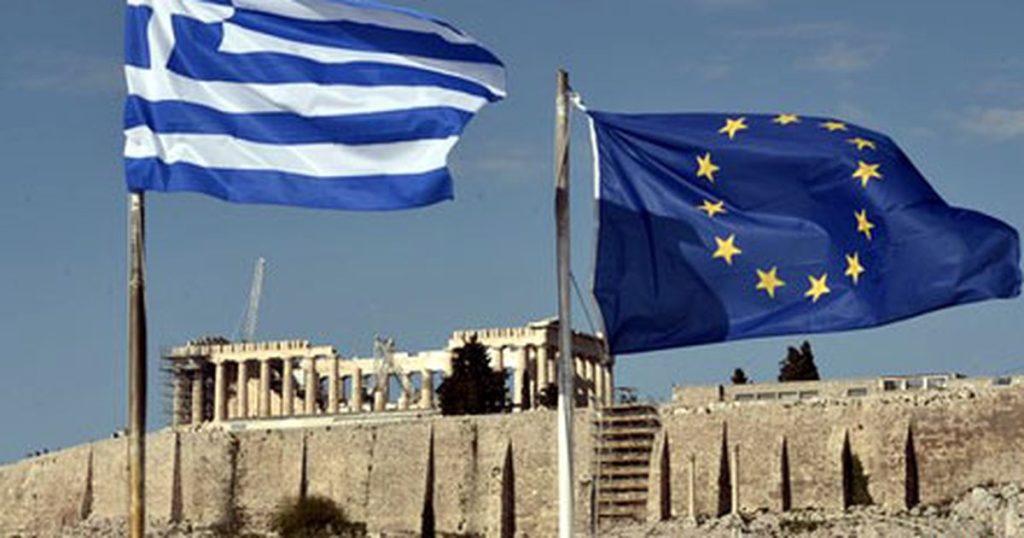 Qeveria greke rrit sërish pagën minimale, përfitojnë edhe emigrantët shqiptarë athine greqi