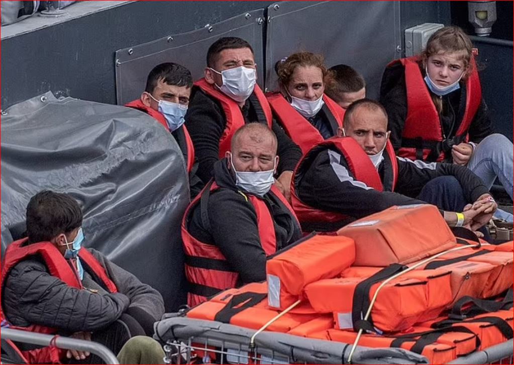 Media britanike: Kukësi – “Londra e vogël”, ja cilat janë 9 bandat që po trafikojnë shqiptarët ght