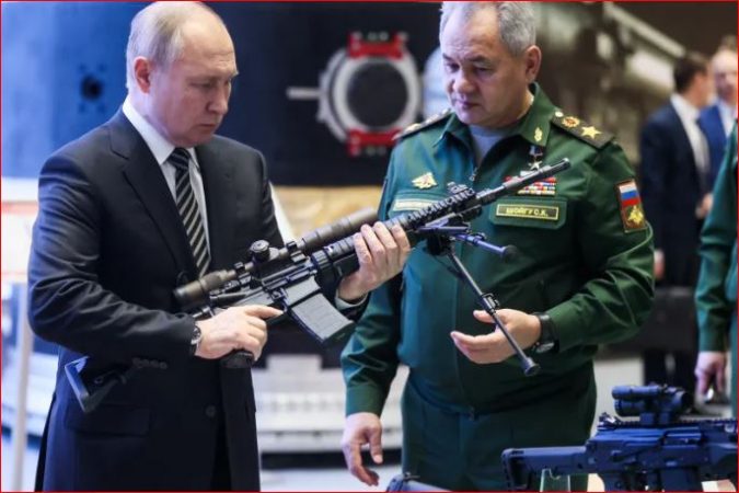 Pushtimi i Ukrainës i ka sjellë humbje të mëdha Kremlinit, Putin shkarkon 6 komandantë reht 1 675x450 1