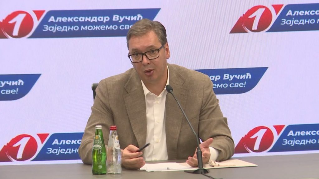 Vuçiç i kundërvihet NATO: Po keqtrajtoni serbët vucic