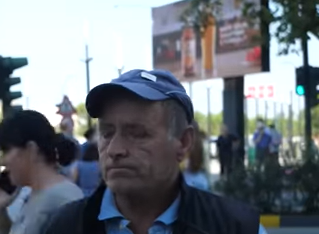 Policia u çau gomonen, flet shqiptari që u kap në Francë: Isha bashkë me djalin, është lojë me jetën 1 22