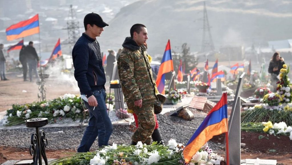Rindizet konflikti Armeni-Azerbajxhan, dhjetëra ushtarë të vrarë Capture 74