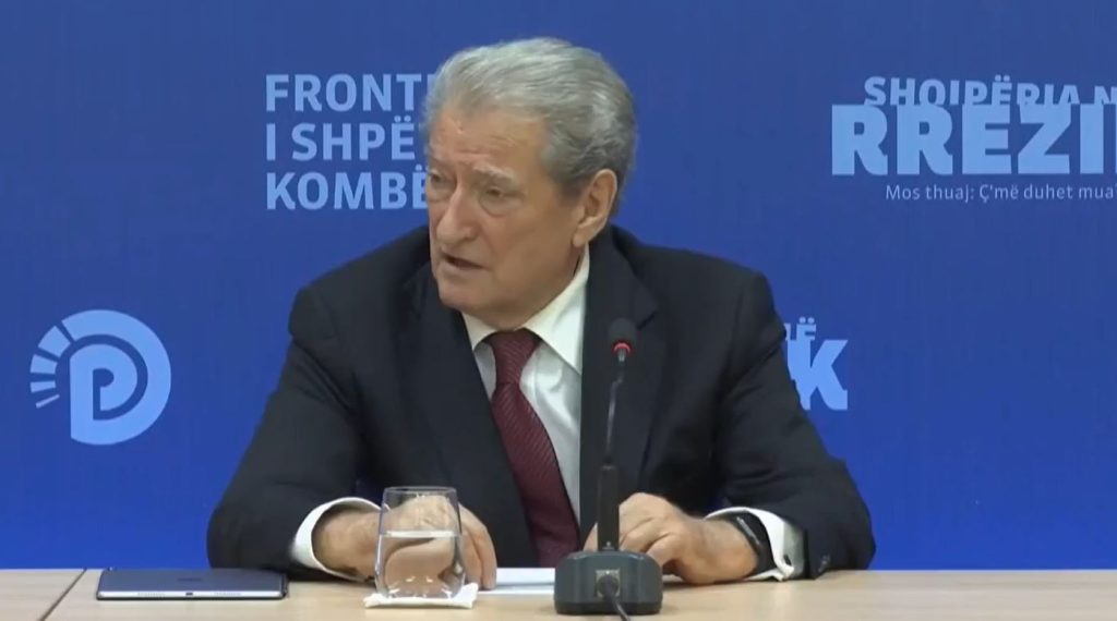 Berisha hedh akuza për Portin e Durrësit: Bashkon gangsterët e Rajonit dhe të Putinit Capture 9