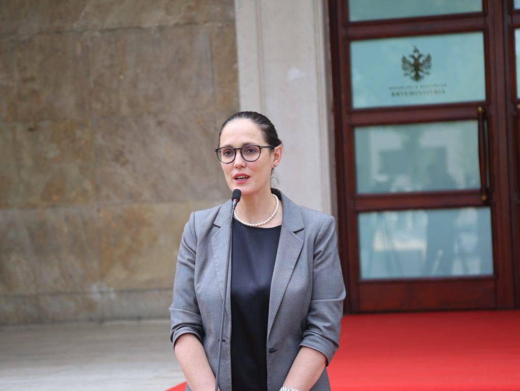 Miratohet projekt-buxheti për vitin 2023, Ibrahimaj: Parashikojmë rritje të ekonomisë me normë 2.6 % D.Ibrahimaj