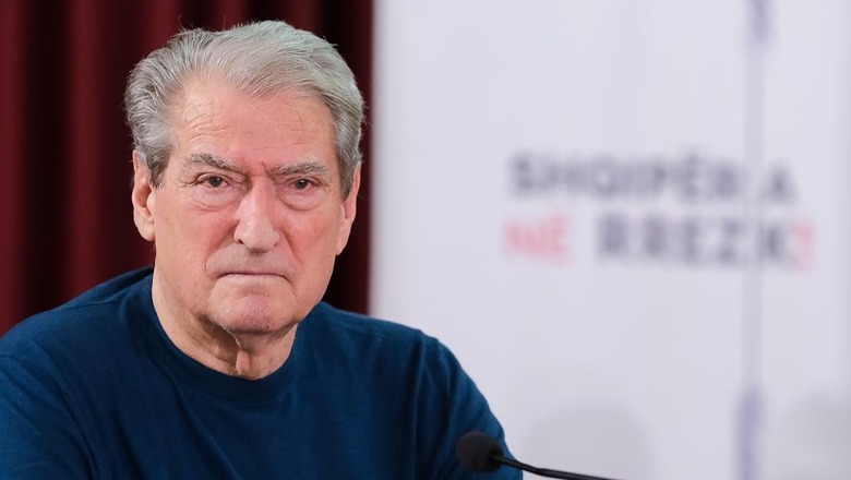 Ballkani i Hapur/ Berisha: Rama mbron Serbinë nëpër samite Ish kryeministri Sali Berisha