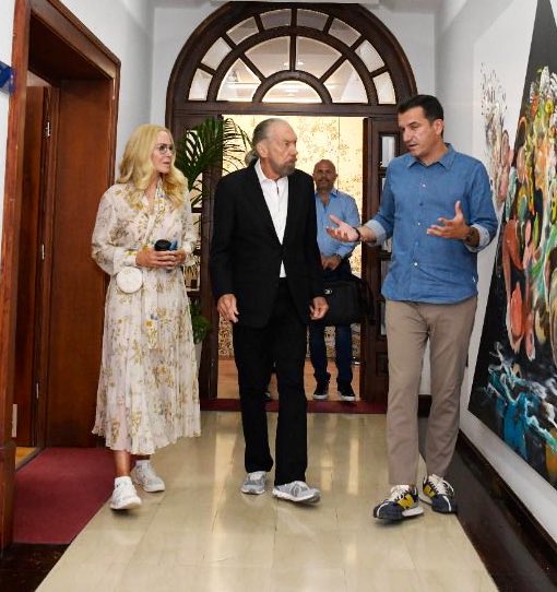 Veliaj pret filantropin amerikan John Paul DeJoria: Shembull frymëzues i një sipërmarrësi të suksesshëm 1 WhatsApp Image 2022 09 11 at 1.21.15 PM 1