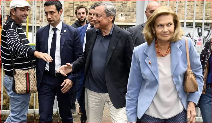 Zgjedhjet në Itali/ Draghi voton i shoqëruar nga bashkëshortja, Meloni surprizon me vendimin e minutave të fundit rhrf 2