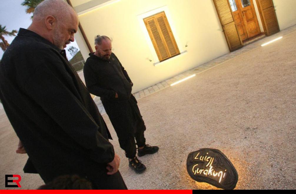 Edi Rama “zgjohet” në Vlorë, foto nga Oborri i Shtëpisë Muze të Pavarësisë: Aset i përfunduar 309662305 644415407054124 8472480868398520603 n