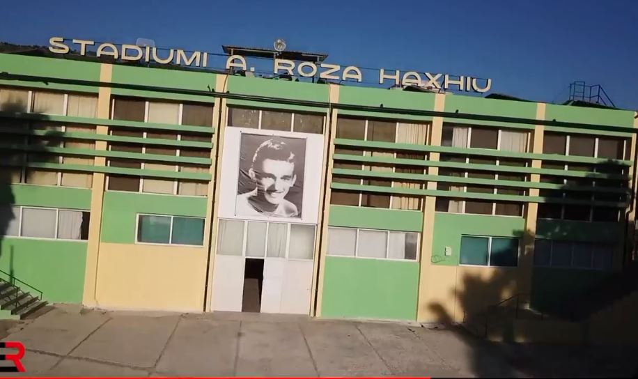 VIDEO/ Rama promovon fushën e re të futbollit në Kompleksin Sportiv “Roza Haxhiu” Capture 23