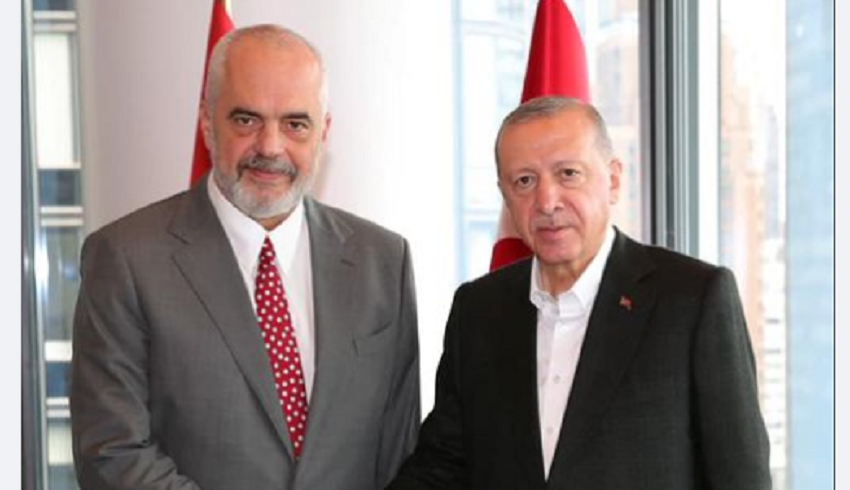 Rama në Turqi, takohet me presidentin Erdogan (VIDEO) Rama Erdogan e1665493409231 1