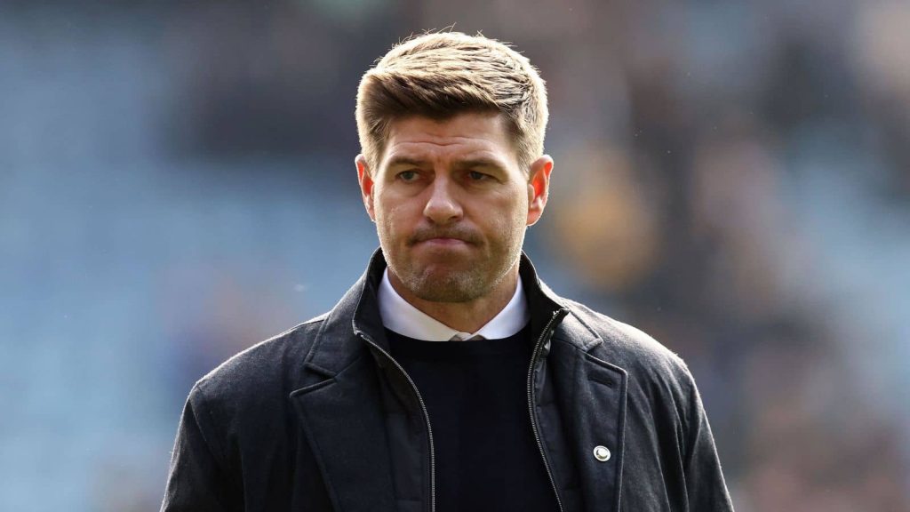 2 fitore në 11 ndeshje, Aston Villa largon Gerrard Steven Gerrard Villa