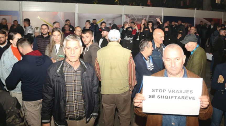 Nis protesta pas vdekjes së Lear Kurtit, kërkohet dorëheqja e Ministrit të Brendshëm Untitled 27