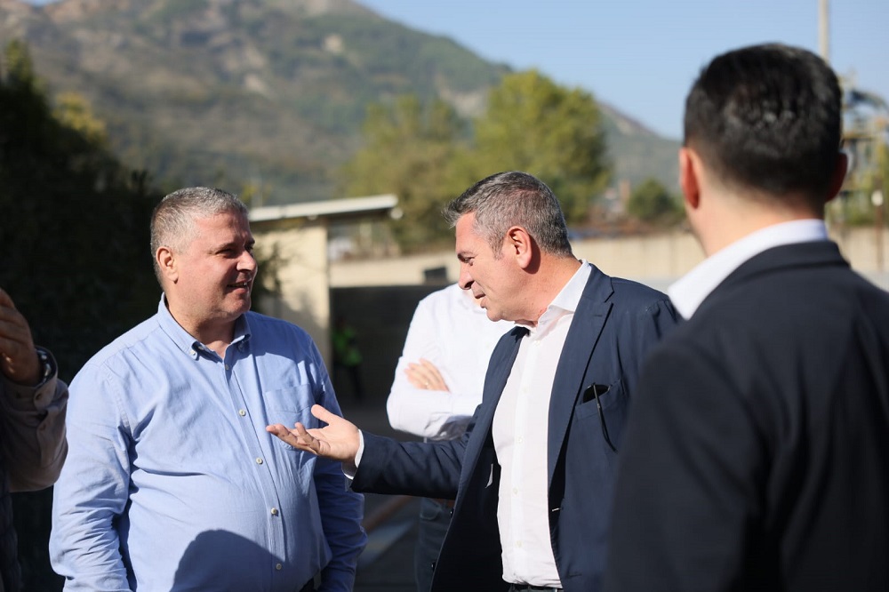 Gjiknuri në fabrikën e riciklimit të baterive si dhe prodhimit të aluminit në Elbasan gjiknuri elbasan 111