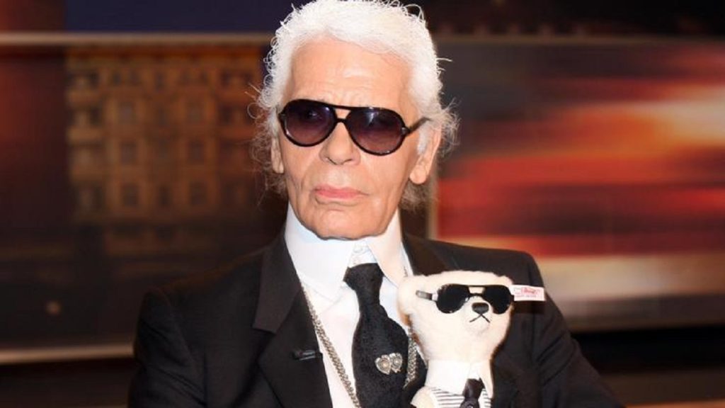 Ky është aktori që do të interpretojë Karl Lagerfeld-in në filmin biografik karl