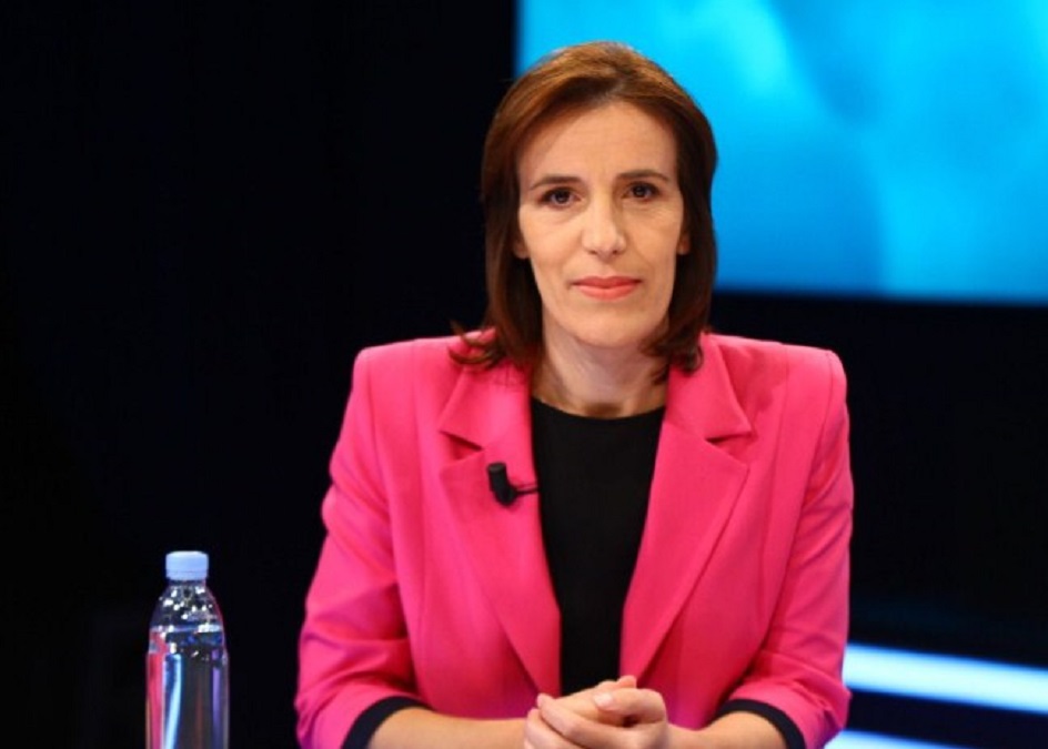 Databazat me të dhënat e policëve, gazetarja: Hakerat kanë informacion të bollshëm në duar! klodiana lala