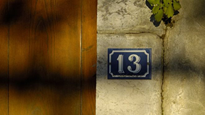 Pse numri 13-të konsiderohet i mallkuar 13 home