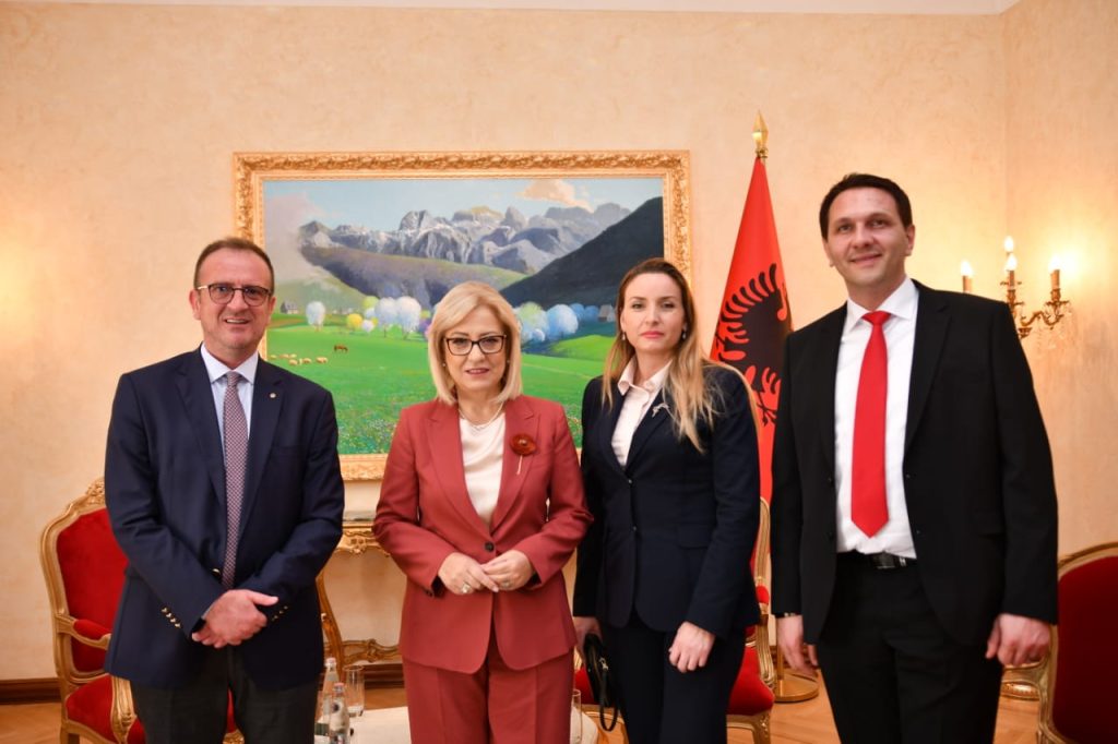 Lindita Nikolla: Shqiptarët, faktor i rëndësishëm për europianizimin e Maqedonisë së Veriut 20221102125712WhatsApp Image 2022 11 02 at 12.48.10 PM