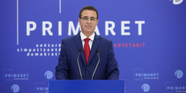 PD prezanton një tjetër kandidat në garën për Bashkinë e Fierit 7783fa4b 0e08 4c90 8696 62549632cbf6 752x440 1 750x375 1