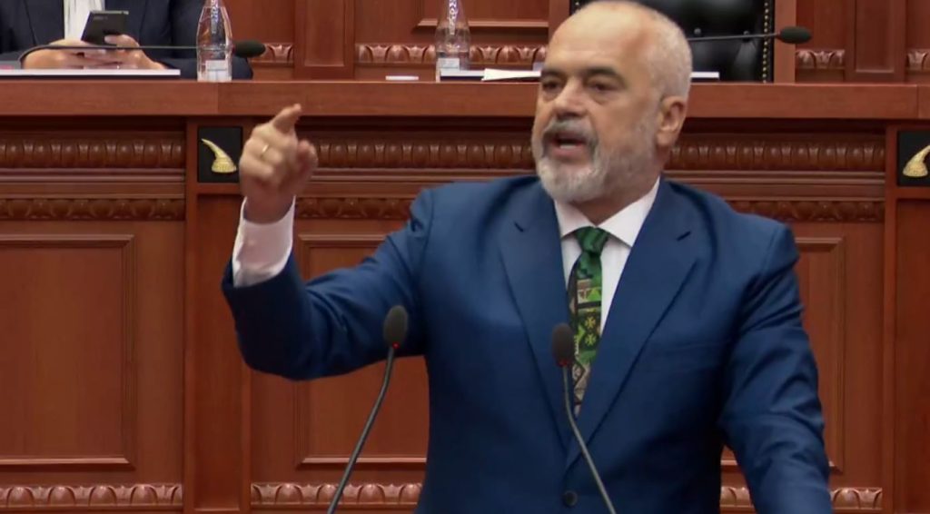 Rama shfrenon gjuhën në Kuvend për deputetët e PD-së: Pusho ti o gjel deti. Ju jeni veç kastraveca Capture 42