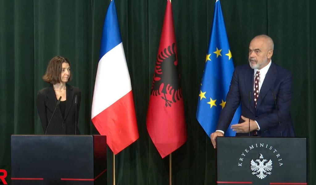 Sekretarja franceze: 60 mln euro kredi për ujësjellësin e Durrësit, Rama: Investim masiv Capture 69