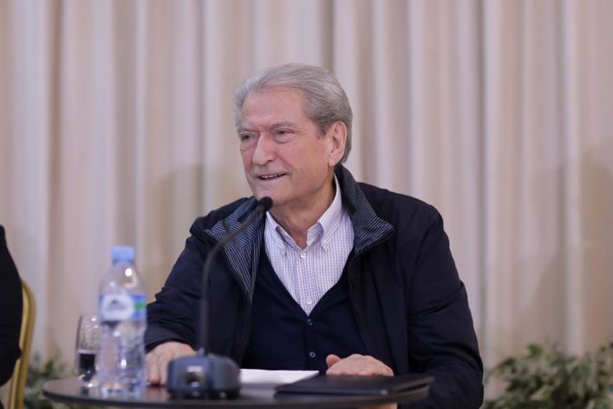 Berisha: Fasha 800 kWh prek 60% të popullsisë, nëse vij në pushte do të ul çmimin e energjisë E68DF4E7 CFF0 4EA7 99E9 C4C86D932210