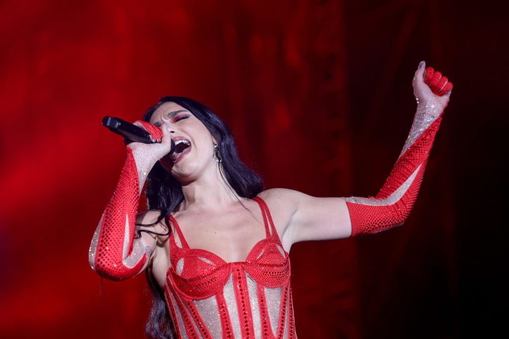 Dua Lipa, një dua (lutje) për Shqipërinë 1 WhatsApp Image 2022 11 29 at 12.41.46