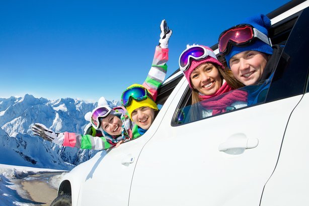 Si të udhëtojmë të sigurtë me makinë në zonat me borë 010917 winter vacation packages slide 0 fs.max 784x410 1