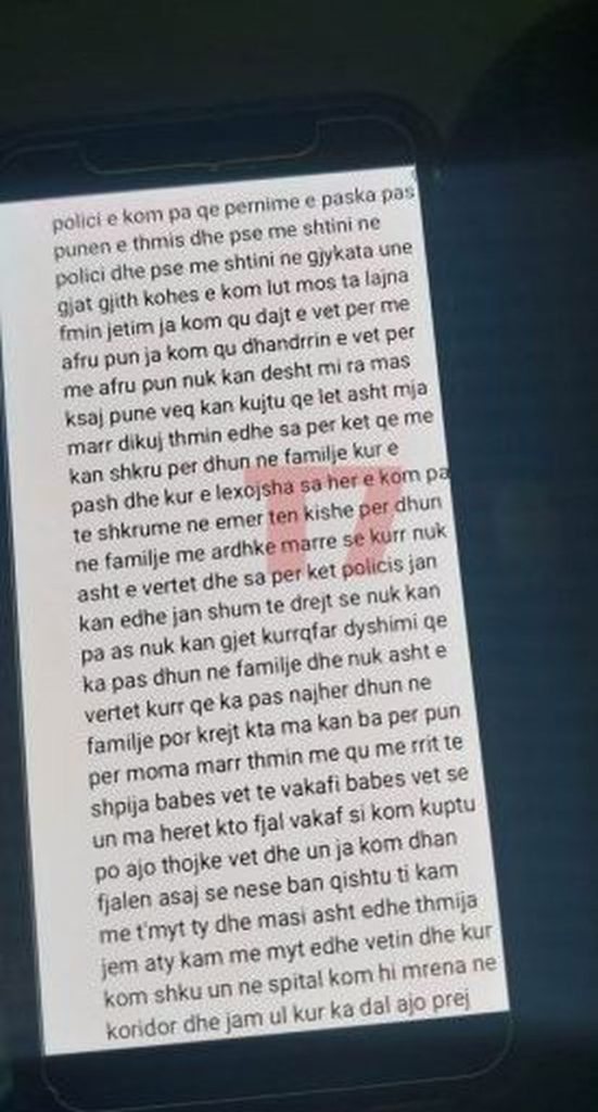 Amaneti i fundit/ Dalin mesazhet e Sokolit dërguar babait para vetëvrasjes: Doja me pa varrimin e Hamides 8 640 0 57 1670004168