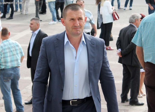 Ndriçim Babasi tërhiqet nga gara e primareve, hedh akuza për parregullsi BABASI