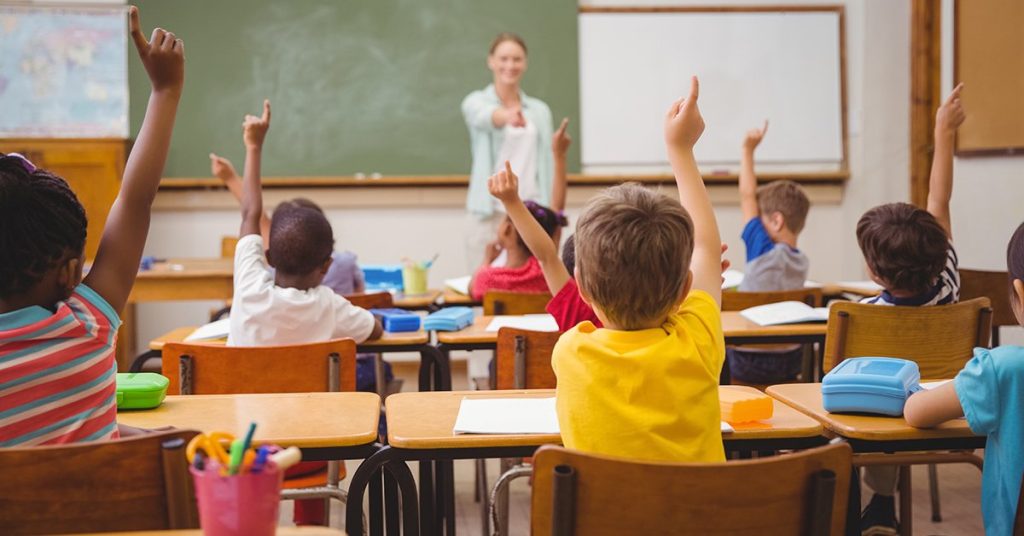 Dha mësim pa diplomë për 20 vjet, mësuesja detyrohet t’i kthejë të gjitha pagat që mori SCUOLA 2