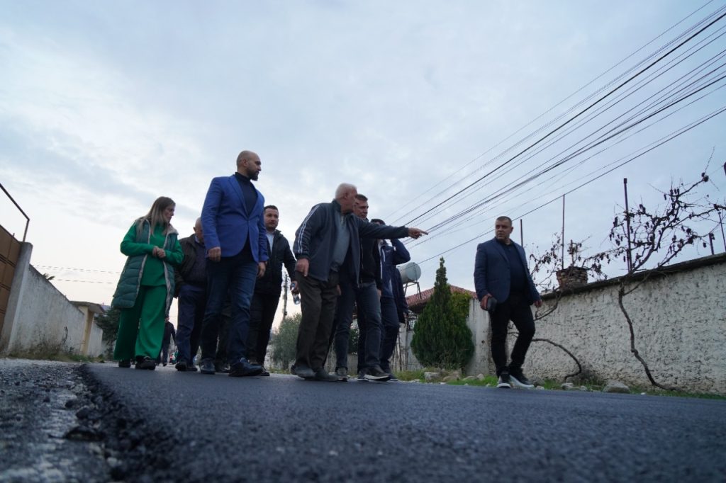 Gjiknuri: PS, garanci për të përmirësuar shërbimet ndaj qytetarëve ab28a3f7 1b36 4965 b6b2 a77a98d62ba5