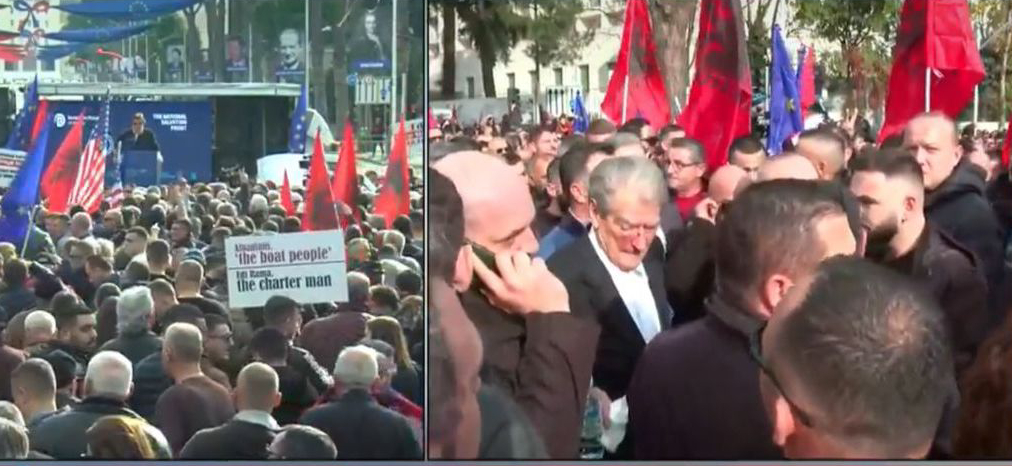 Me shenja në fytyrë pas grushtit, Sali Berisha mban fjalimin në podium f545fe5d 39f7 42c2 82c0 08801bf368e8
