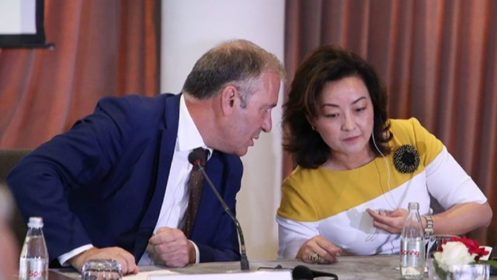 Pse të gjithë reflektorët janë kthyer të kreu i ri i SPAK?! kim1