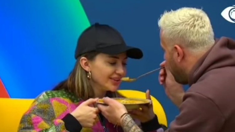 Luizi “përvesh mëngët” dhe kujdeset për Kiarën 1673604254 80004a2ed9a2178ed76a94e567df289d8311