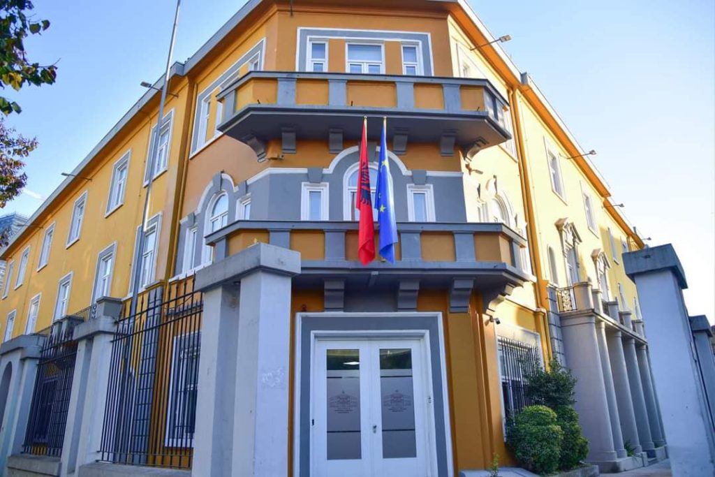 Moti i keq/ Ministria e Arsimit: Vetëm 13 shkolla të Shkodrës nuk do të nisin mësimin të hënën 326257730 702154704734806 3082656558309447175 n