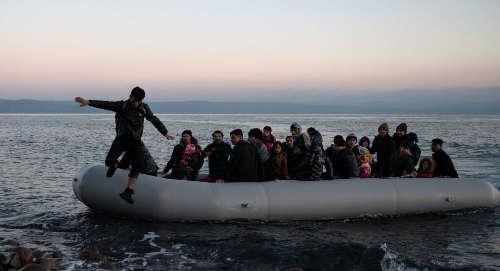 Bie numri i emigrantëve që hyjnë në Greqi gjatë viteve të fundit Capture87