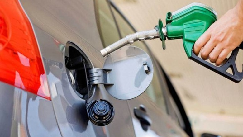 Bordi: Nafta ulet me 5 lekë, benzina me 3 lekë! Gazi nuk ndryshon 1673970995 640041669754763