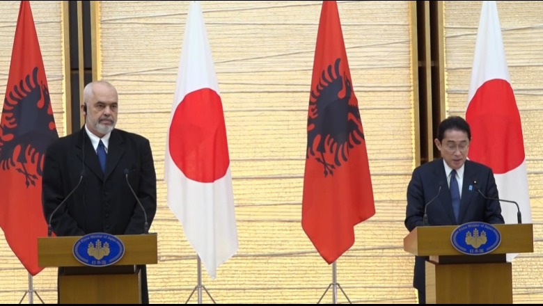 VIDEO/ Kryeministri japonez pret Edi Ramën: Importi tonit dhe ngritja e dhomës së tregtisë 1677069362 Screenshot4