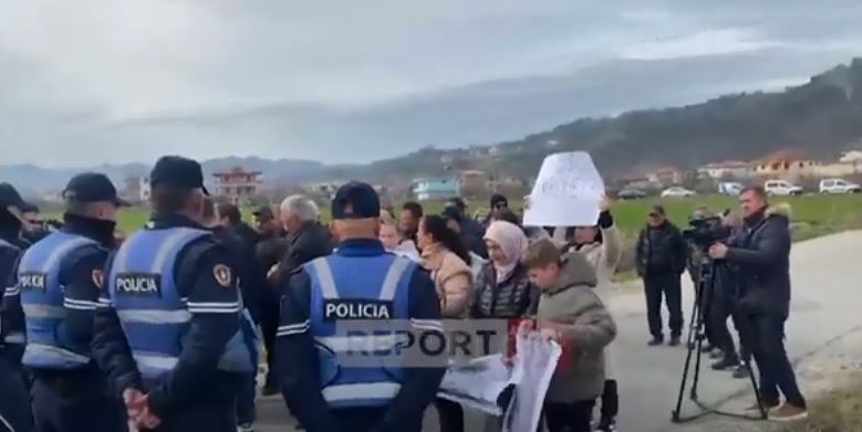 Banorët e Bërxullës edhe këtë të dielë dalin në protestë: Nuk do lejojmë punimet pa u plotësuar 3 kushtet Capture 57