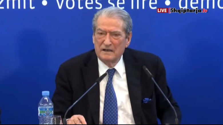 Berisha në 32-vjetorin e themelimit të PD në Bulqizë: Po përballemi me një monizëm të ri Sali Berisha
