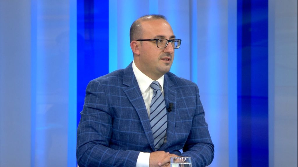 Përpjekjet për bashkimin e PD/ Deputeti Korreshi: Ka takime të shpeshta mes dy grupeve WhatsApp Image 2022 10 06 at 05.09.19
