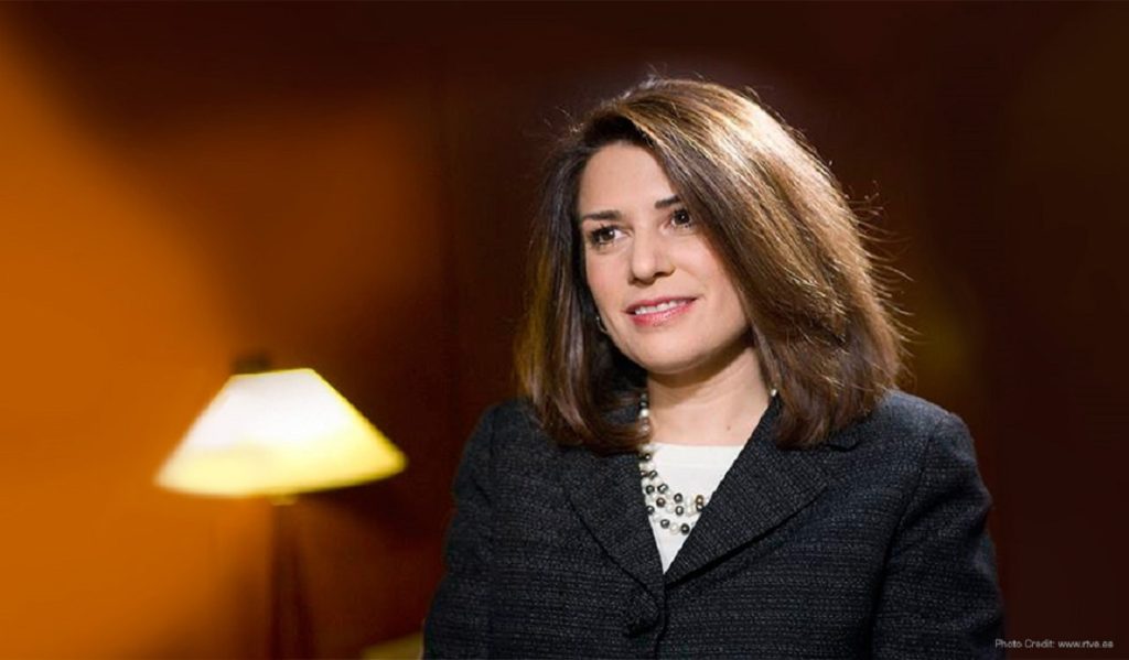 julieta valls noyes