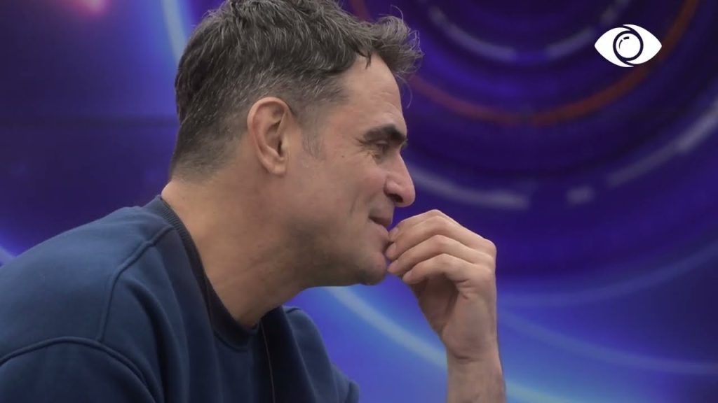 Maestro: Për mua Big Brother VIP duhet ta fitojë… maxresdefault 4