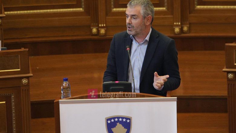 VIDEO/ “Phuu q… tradhtarin e nanës…”, deputeti shan në Kuvend Seanca e Kuvendit Kujtim Shala foto Ridvan Slivova 36 780x439 1