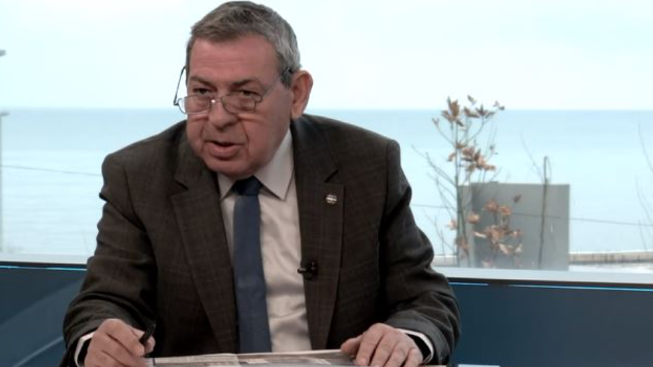 Bashkim Hoxha shfaqet në një tjetër televizion: Më 21 mars të ’97 nisa për herë të parë emisionin gjh
